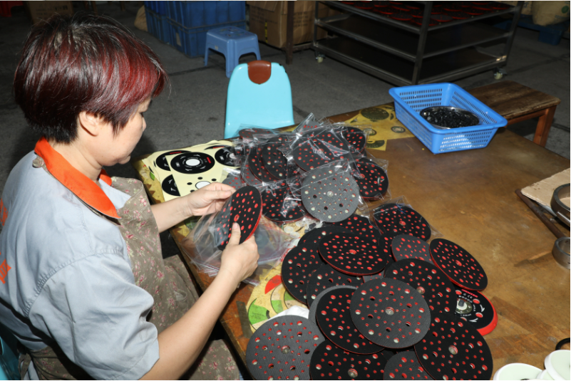 sanding pad supplier